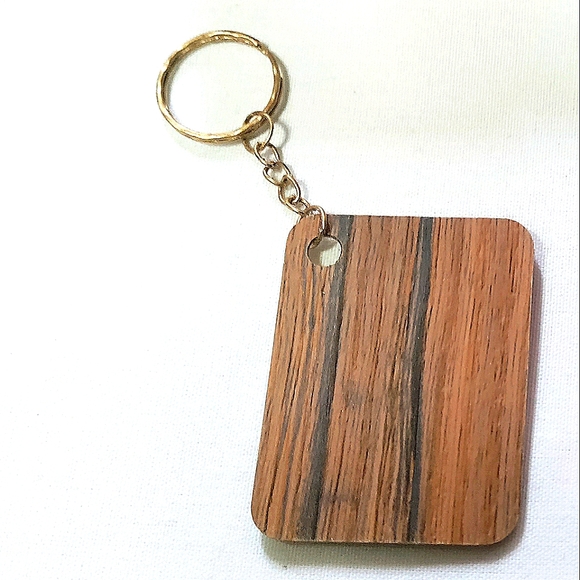 NEW Handcrafted Keychain Bag Tag! Italian Wood SD5. "I LOVE My Bag!" Wood Heart. - Picture 4 of 6